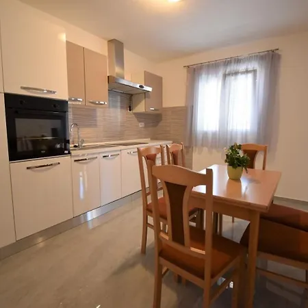Branka - 80 M From