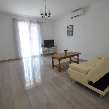 Holiday home Branka - 80 M From