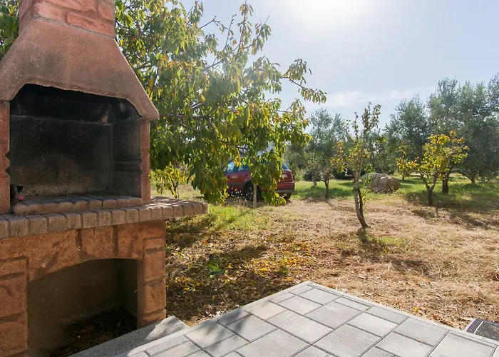 House Branka Сasa de vacaciones Vir